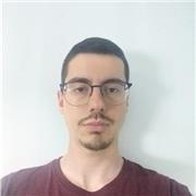 Profesor titulado en Historia y Patrimonio Histórico por la Universidad de Extremadura